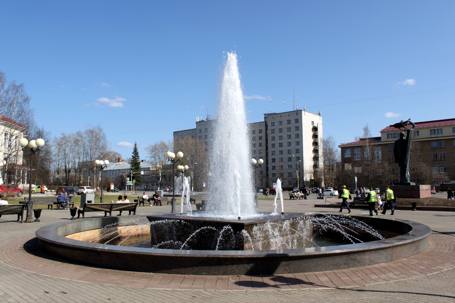 площадь в сыктывкаре