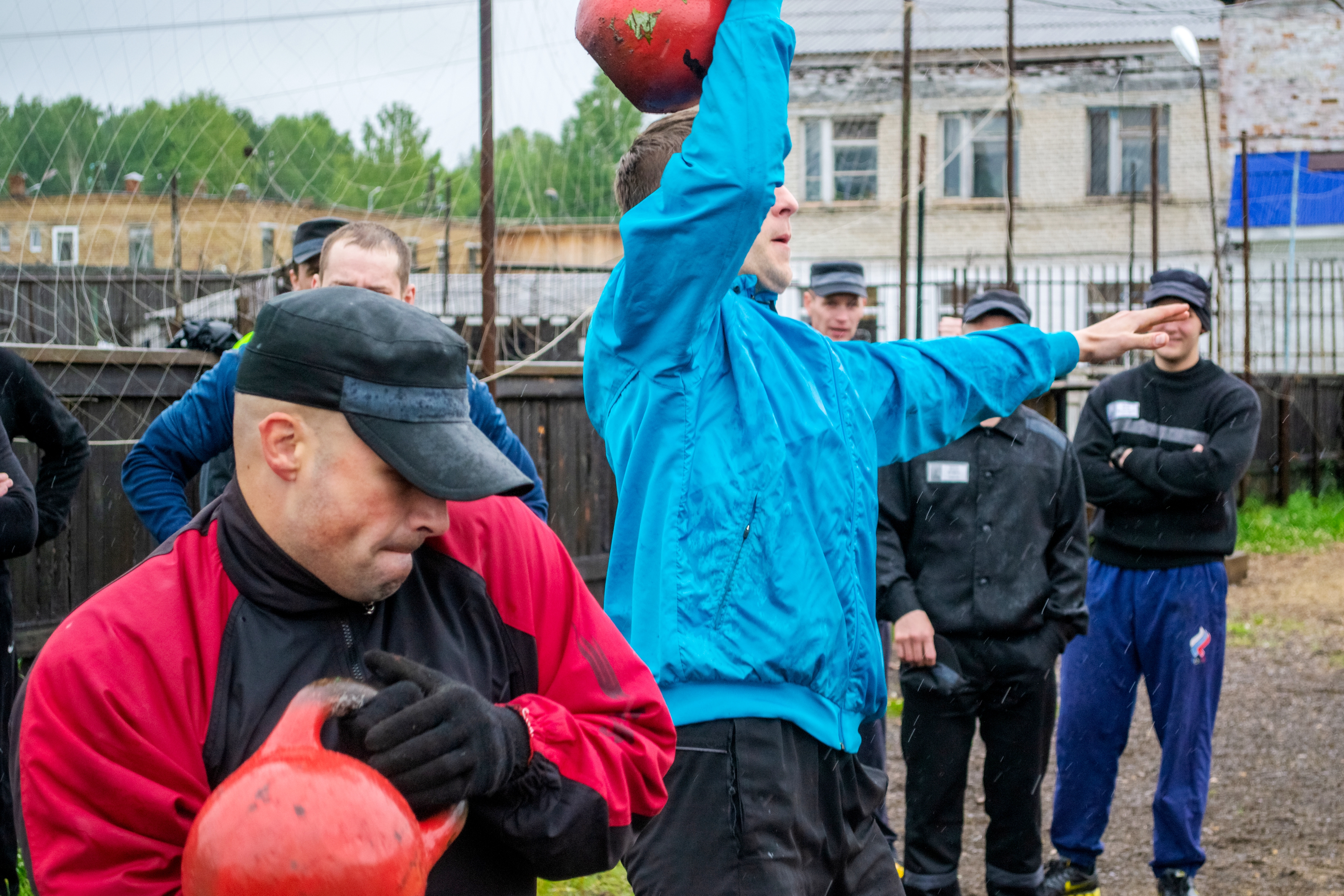 Осужденным в сыктывкарской колонии устроили силовой экстрим | 29.07.2019 |  Сыктывкар - БезФормата